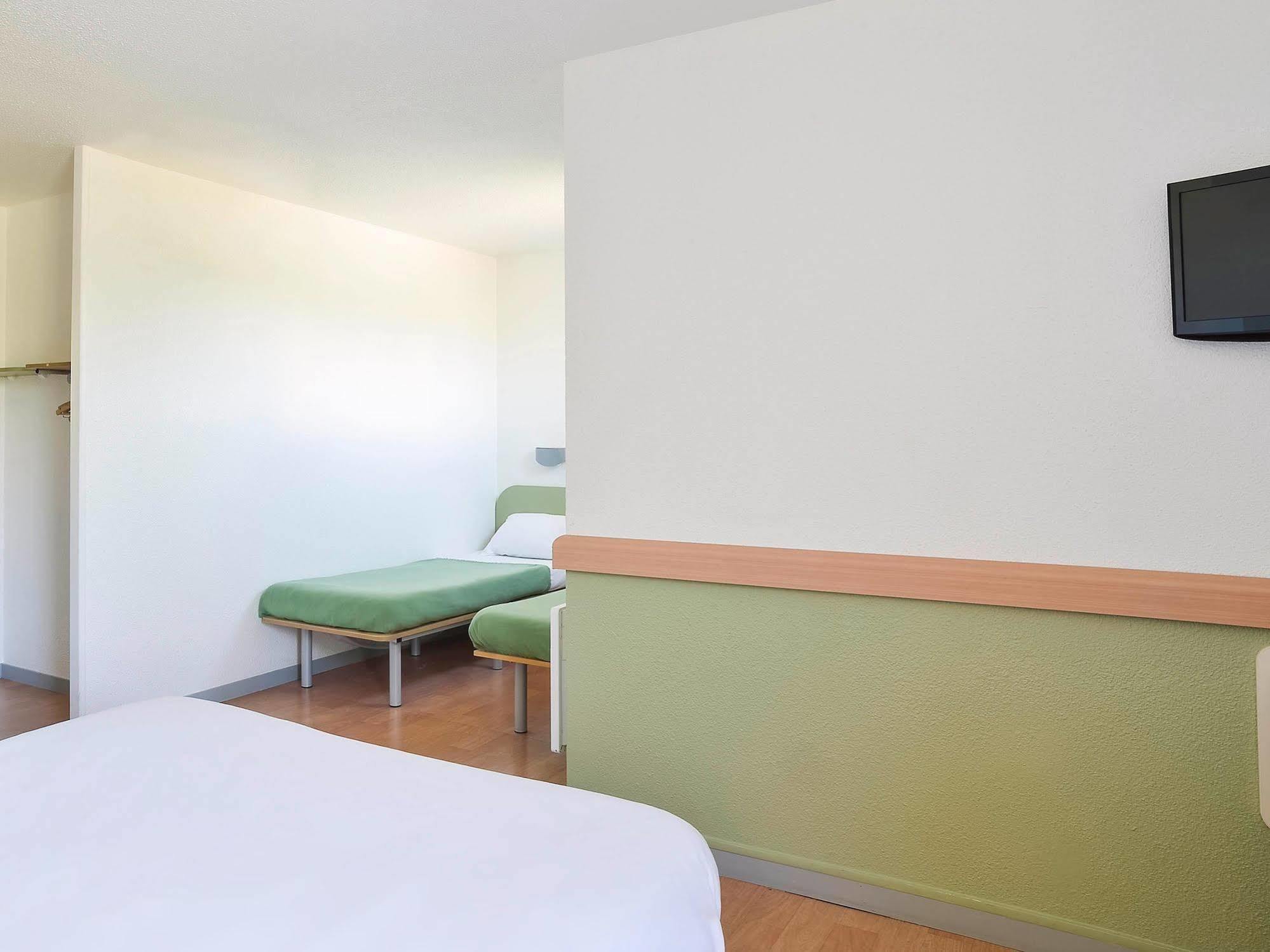 Hotel Ibis Budget Lyon Sud Saint-Fons A7 Εξωτερικό φωτογραφία