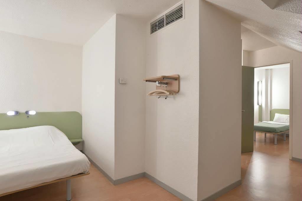 Hotel Ibis Budget Lyon Sud Saint-Fons A7 Εξωτερικό φωτογραφία